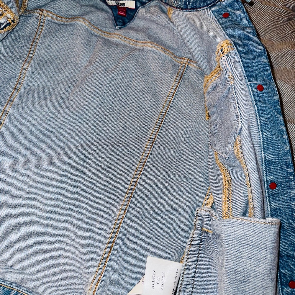 🆕Tommy Hilfiger Jeans Jacket - Picture 4 of 4